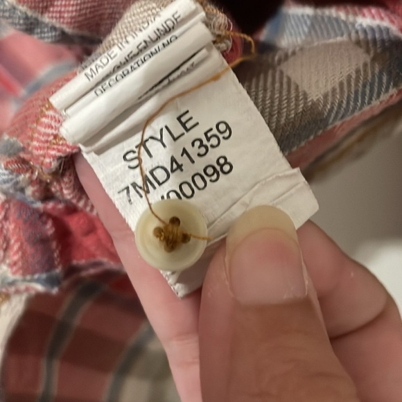 Lucky Brand Red and Cream Plaid Men's Shirt Size S - Picture 7 of 8